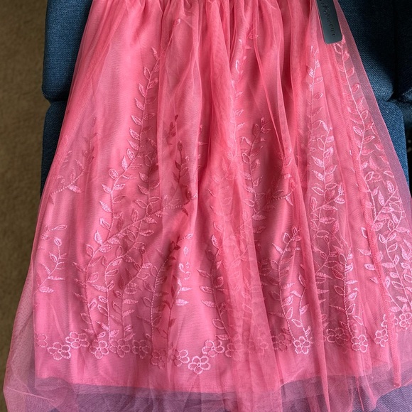 Embroidered Pink Skirt - Picture 2 of 4